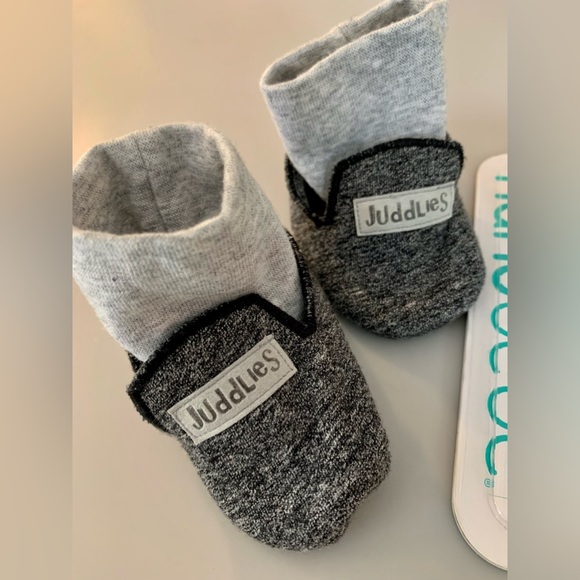 NB infant Bootie bundle of Two with one pacifier - All NEW - Picture 2 of 5